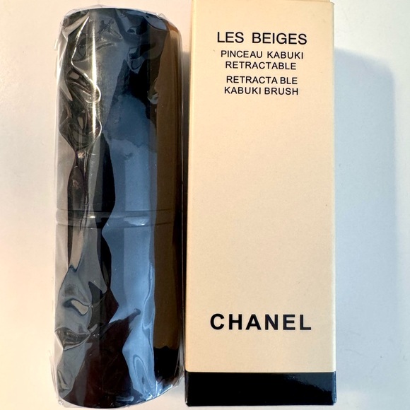 Chanel “Les Beiges” - Retractable Kabuki Brush - Picture 3 of 4